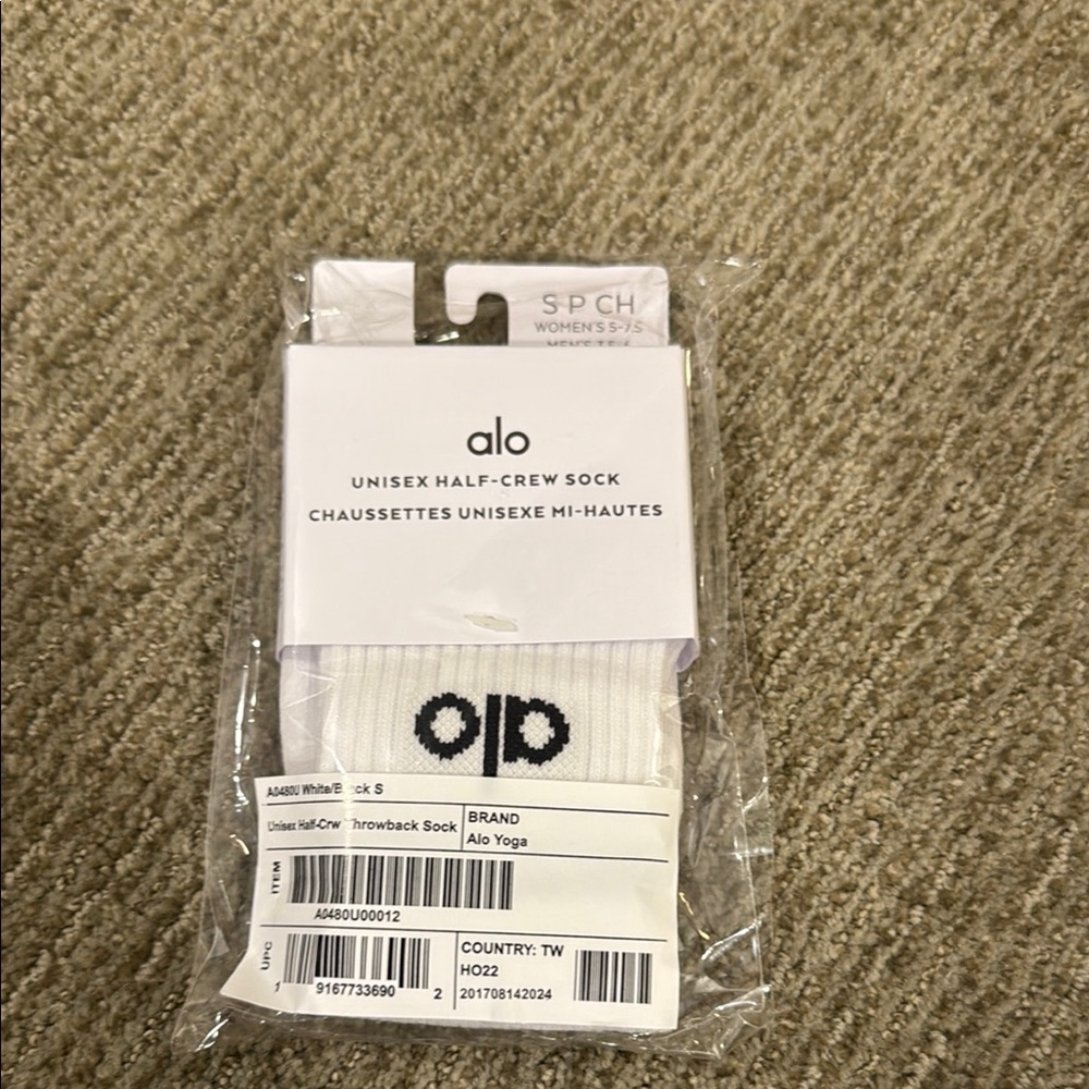 Alo Yoga White Unisex Half-Crew Socks